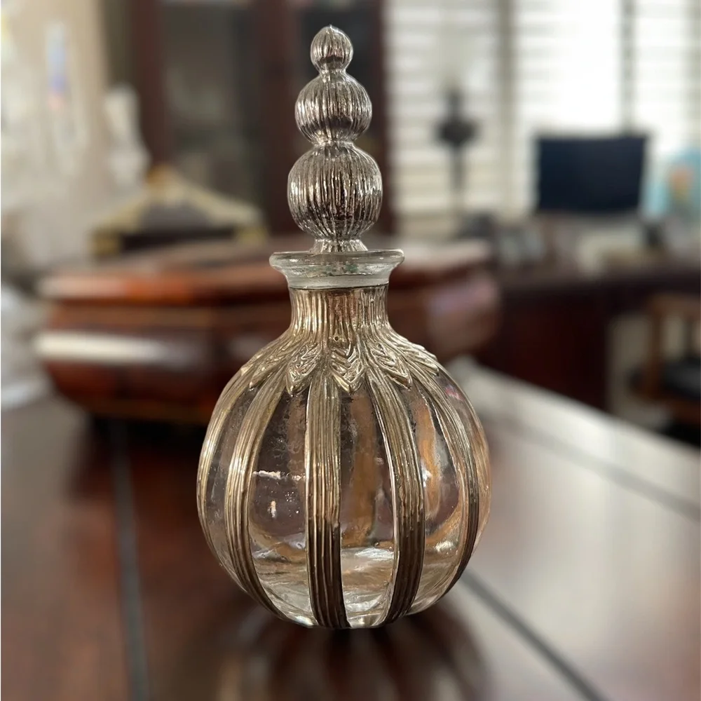 Silvestri silver plated blown glass ornament - Picture 1 of 7